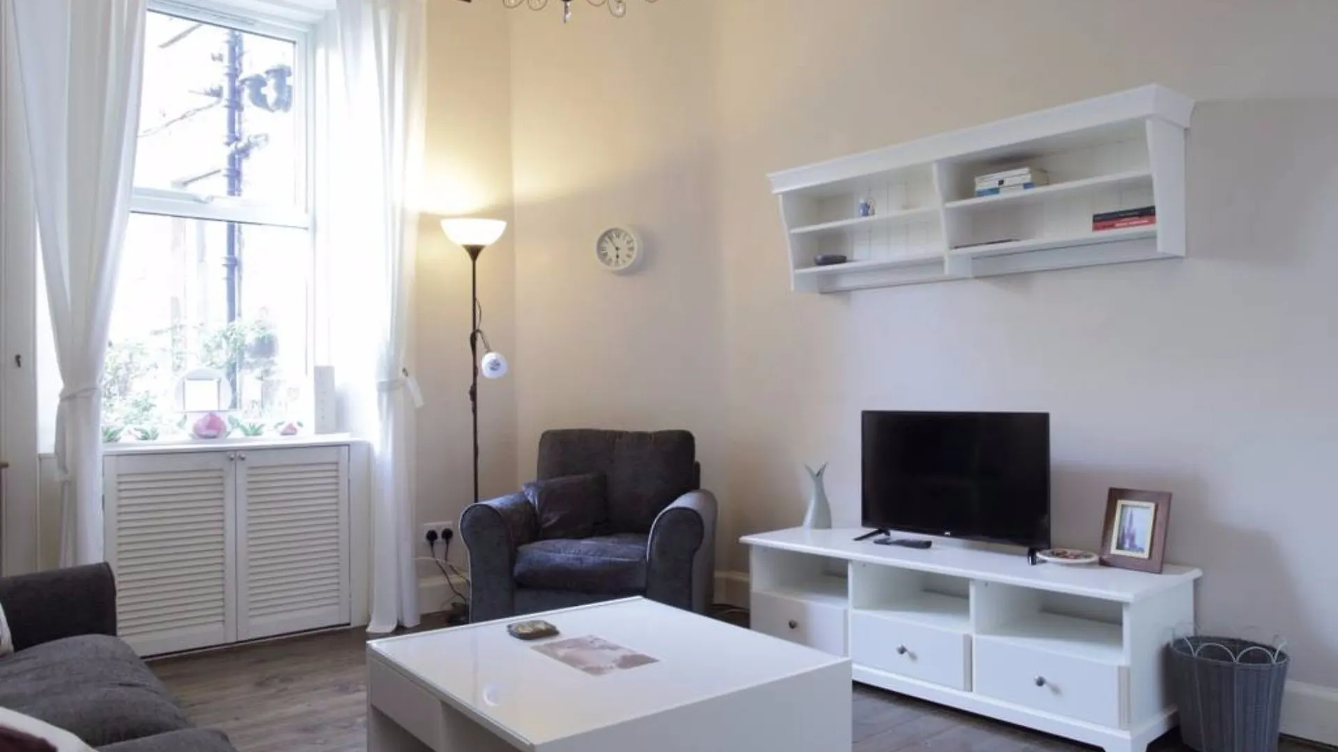 2 Bedroom Apartment With Free Parking Edinburgh Egyesült Királyság
